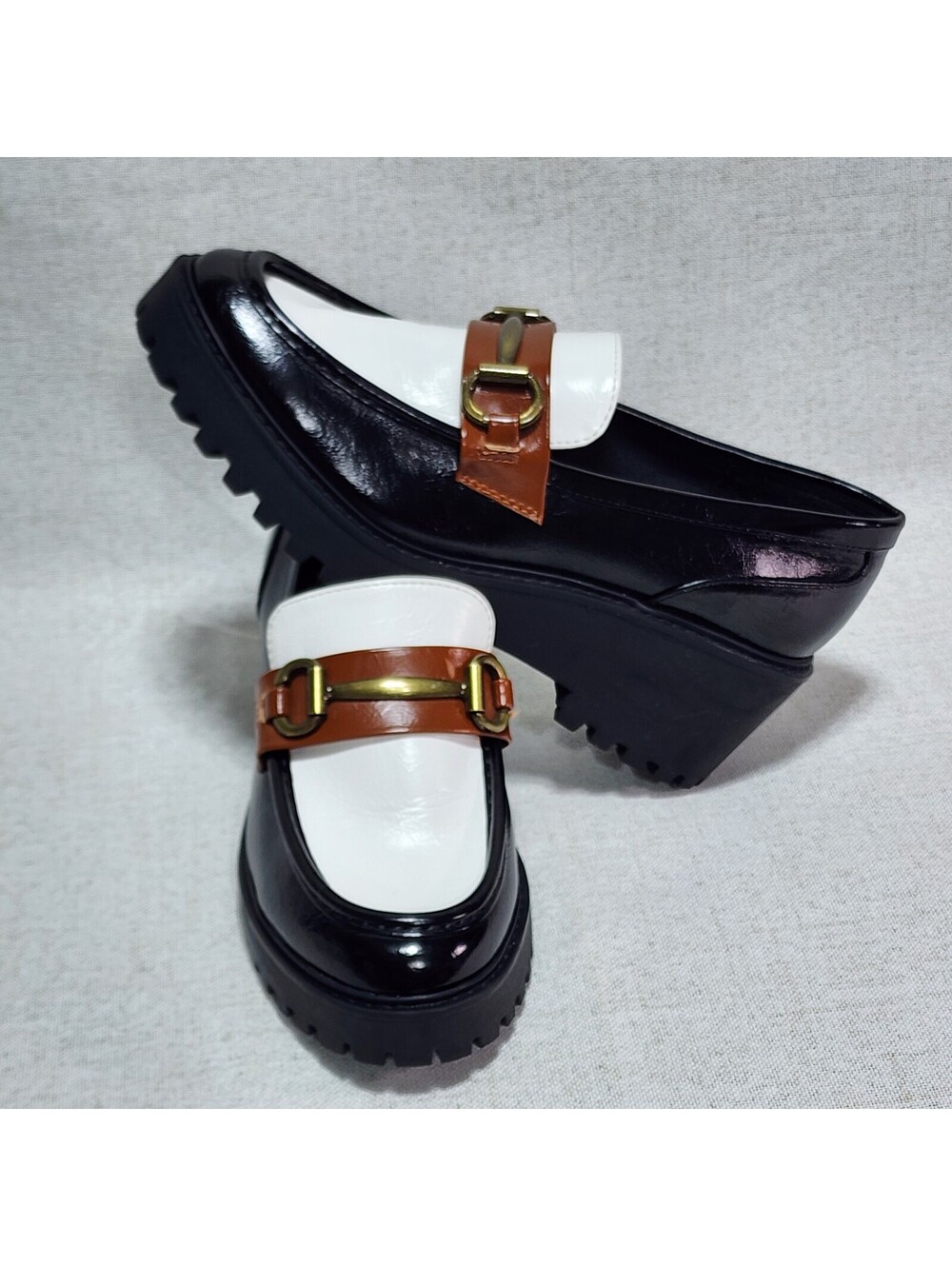 Dark Academia Preppy Grunge Bold Neutral Faux Leather Chunky Heel Loafers